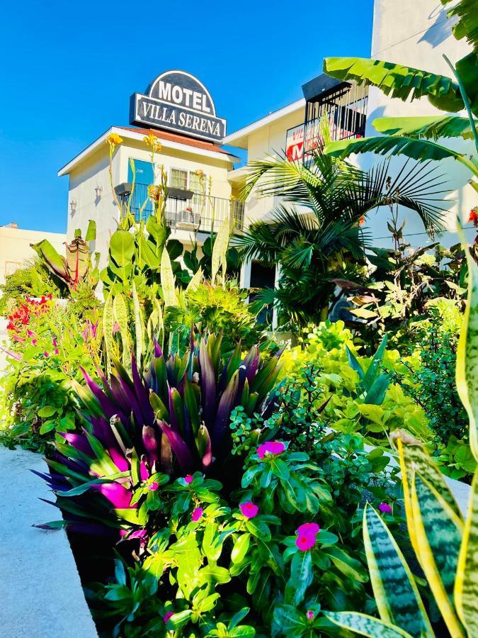 Hotel Villa Serena El Cajon Buitenkant foto